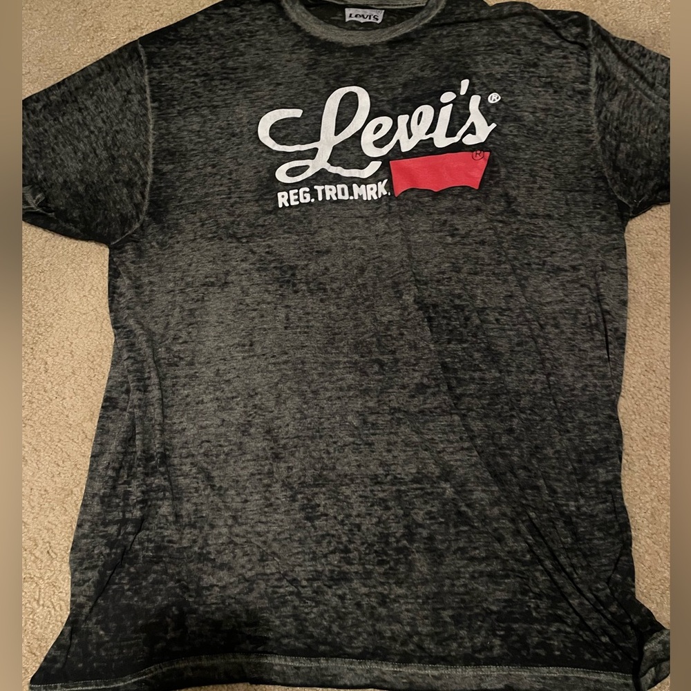Levi’s shirt